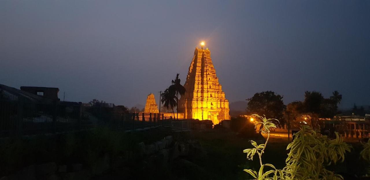 Padmaa Hampi Villa מראה חיצוני תמונה
